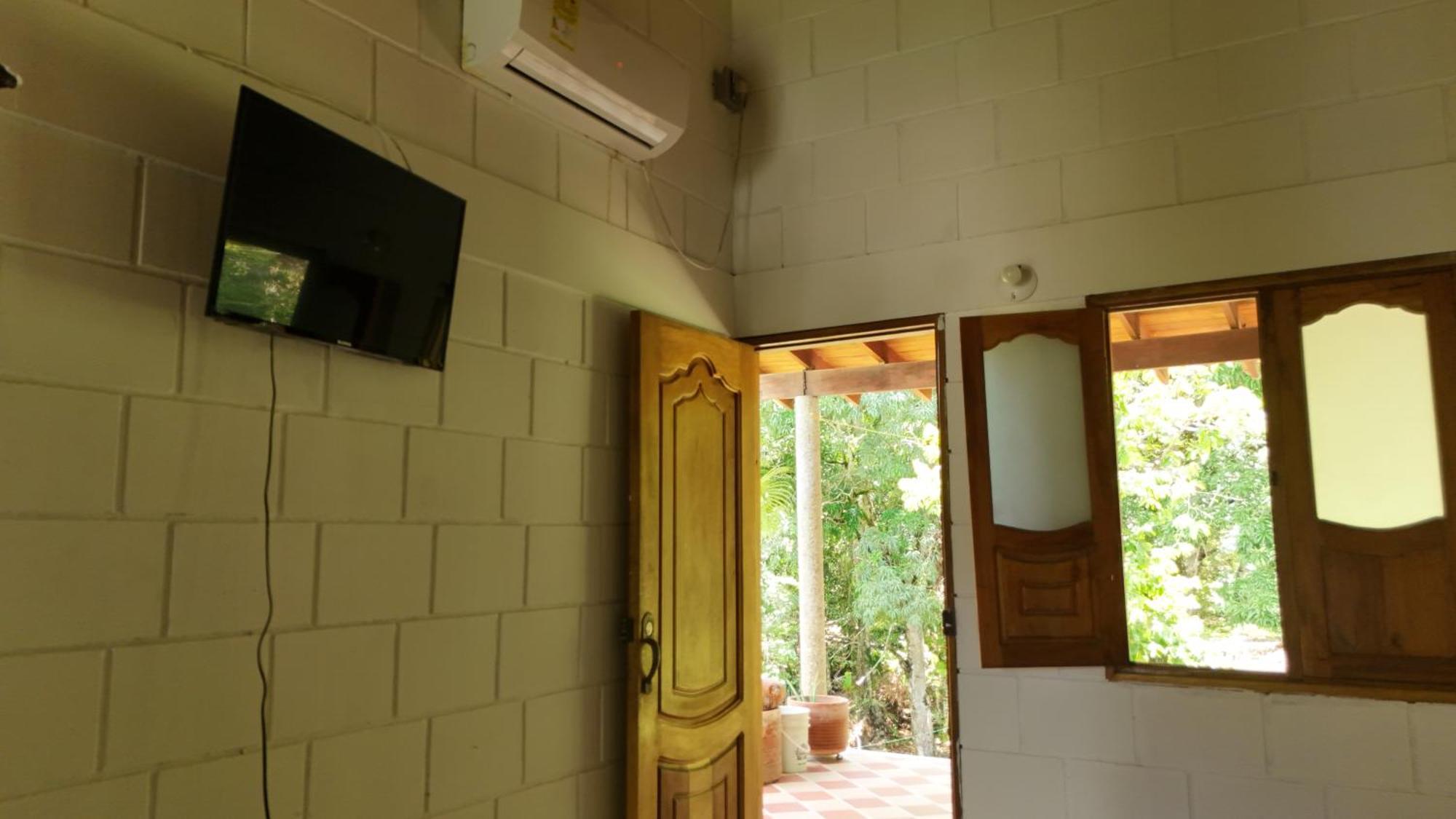 Hotel Campestre Las Cavernas La Mesa Norte Екстериор снимка